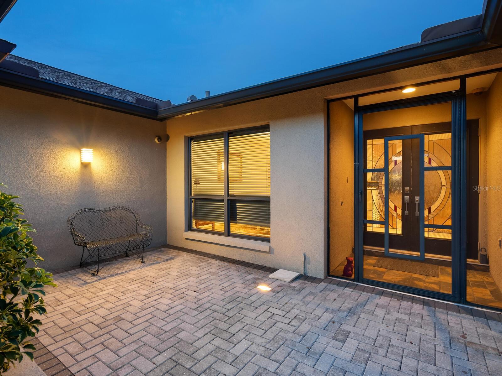 3905 COUNTRY VIEW DR
