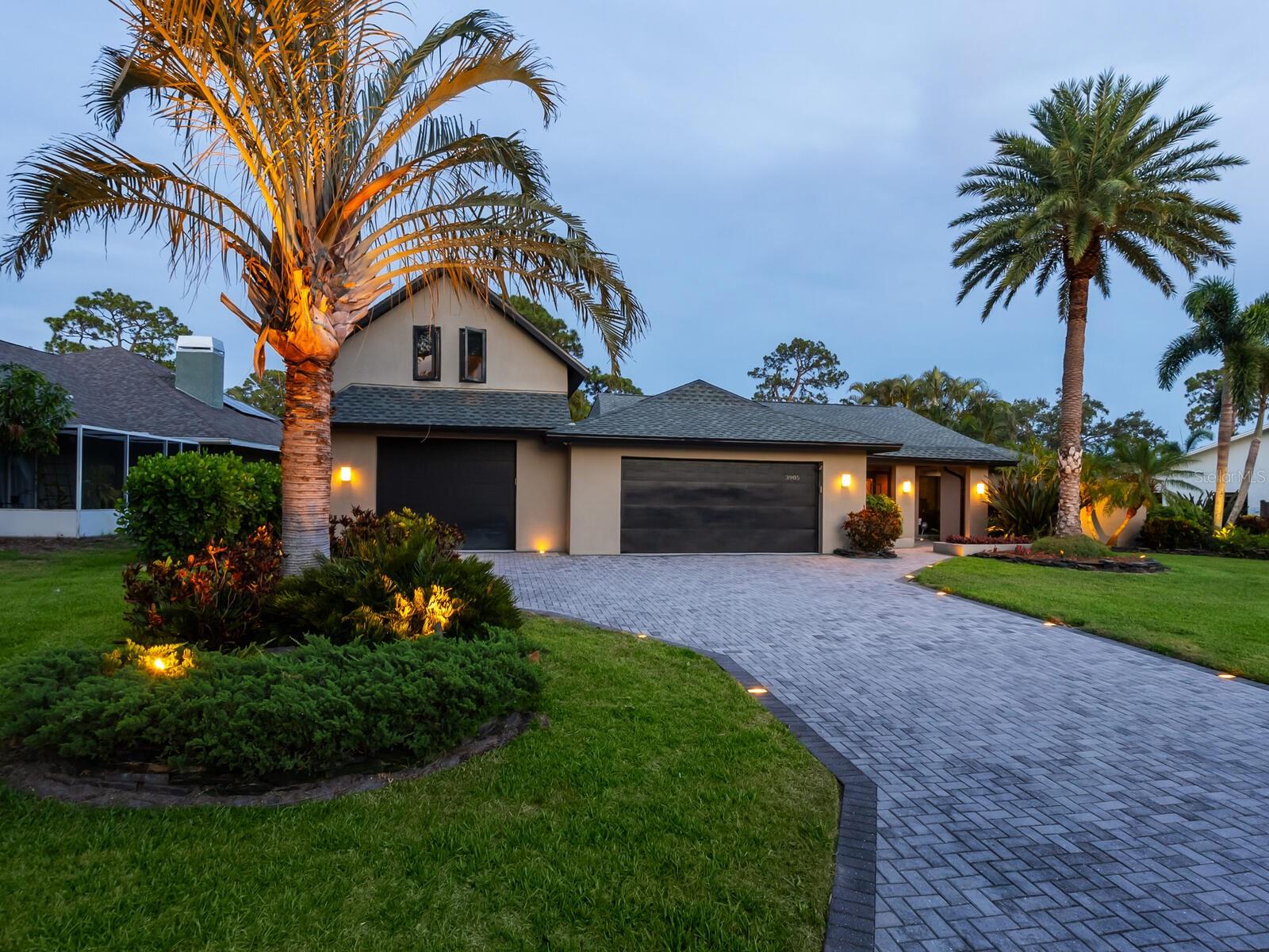 3905 COUNTRY VIEW DR