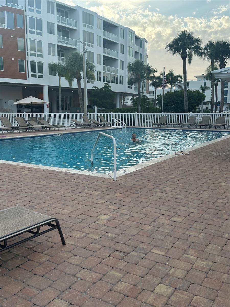 1138 SUN N SEA DR