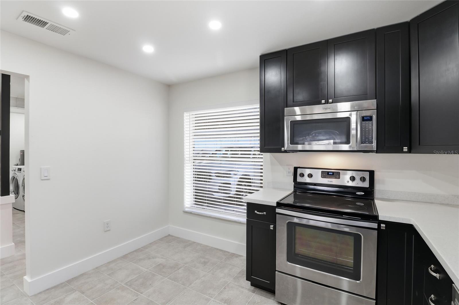 5062 VILLAGE GARDENS DR #133