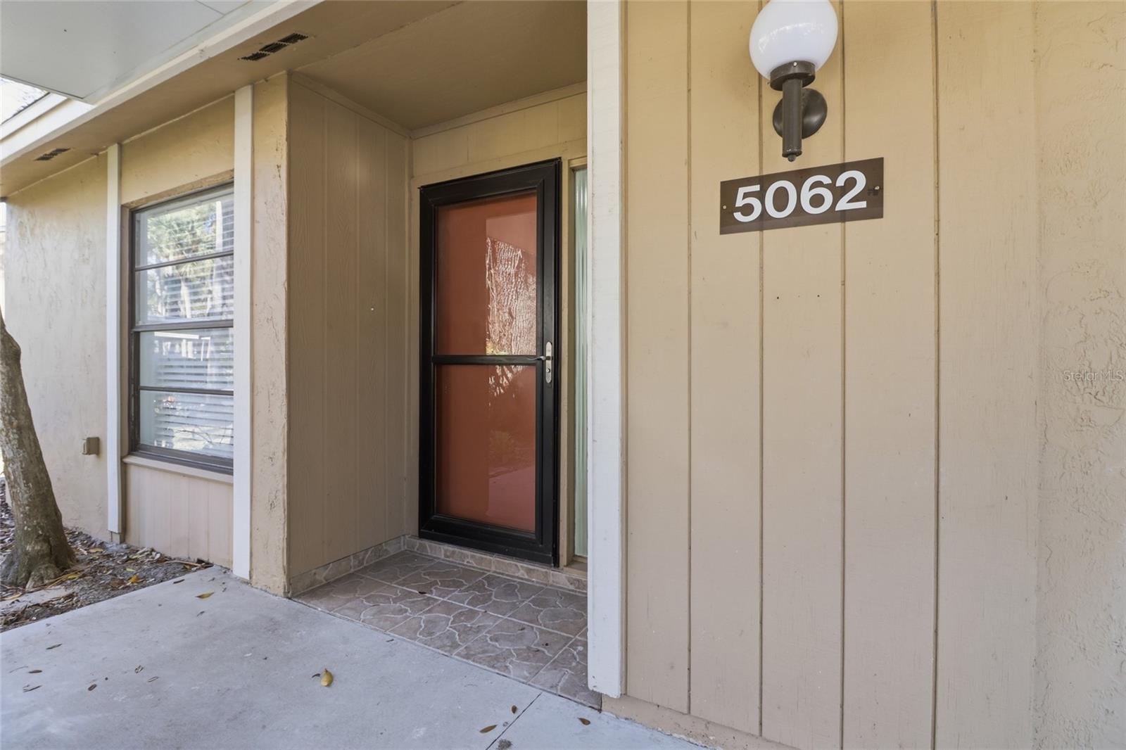 5062 VILLAGE GARDENS DR #133