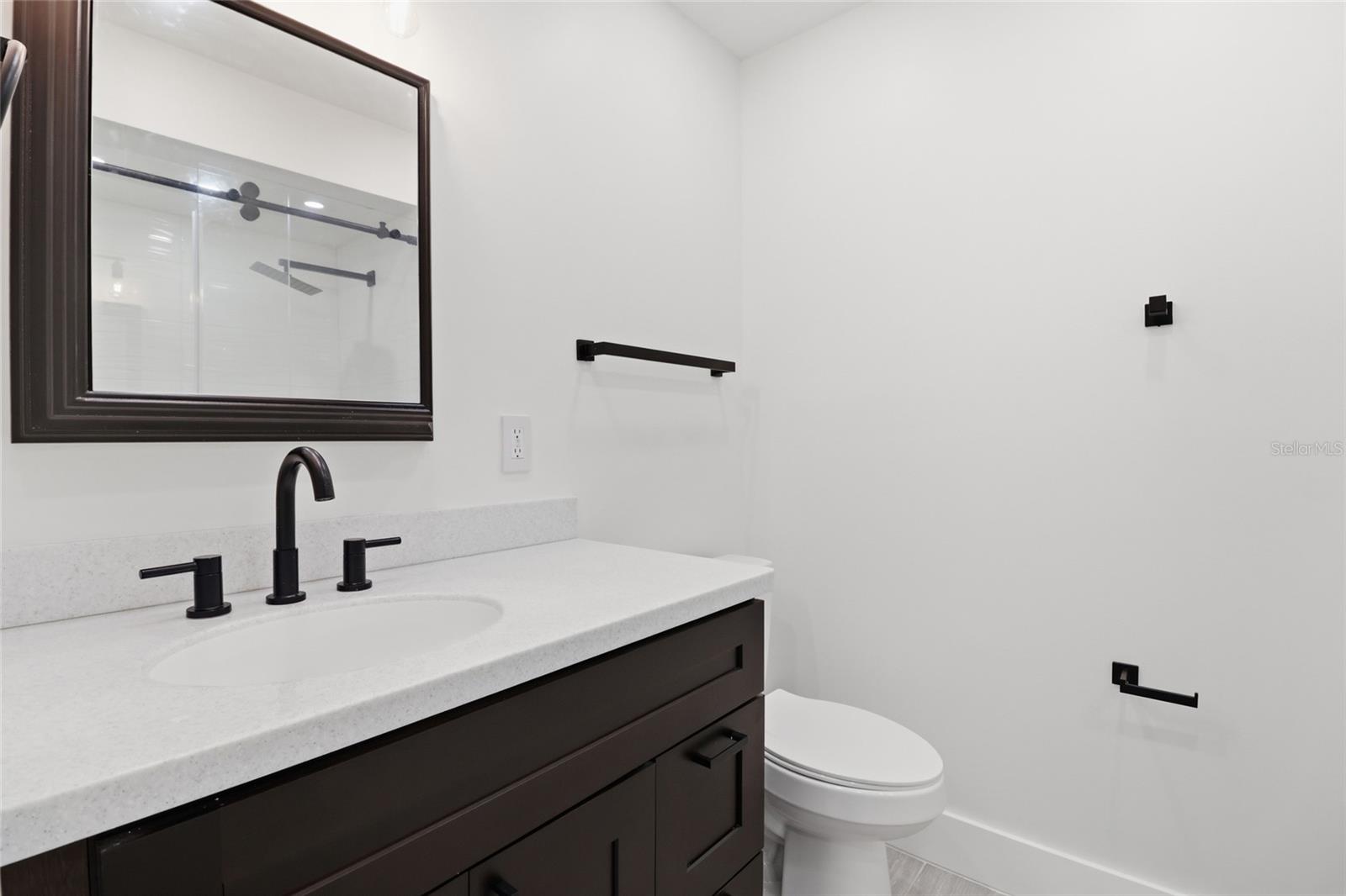 5062 VILLAGE GARDENS DR #133