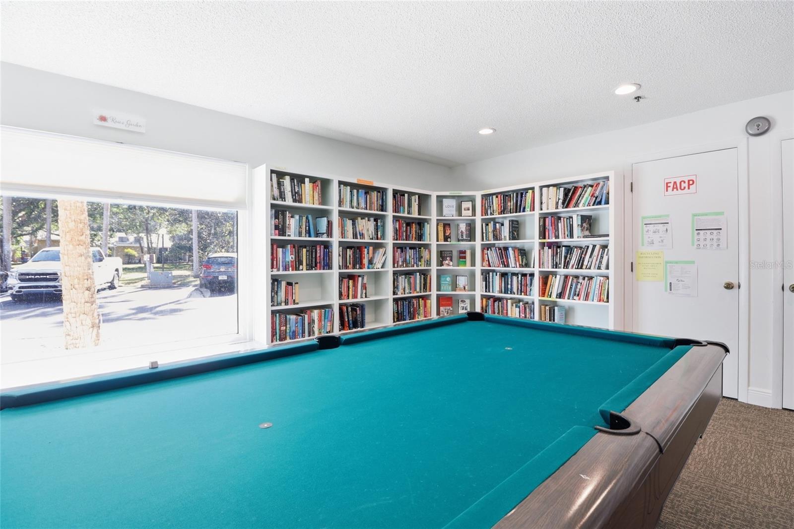 5062 VILLAGE GARDENS DR #133