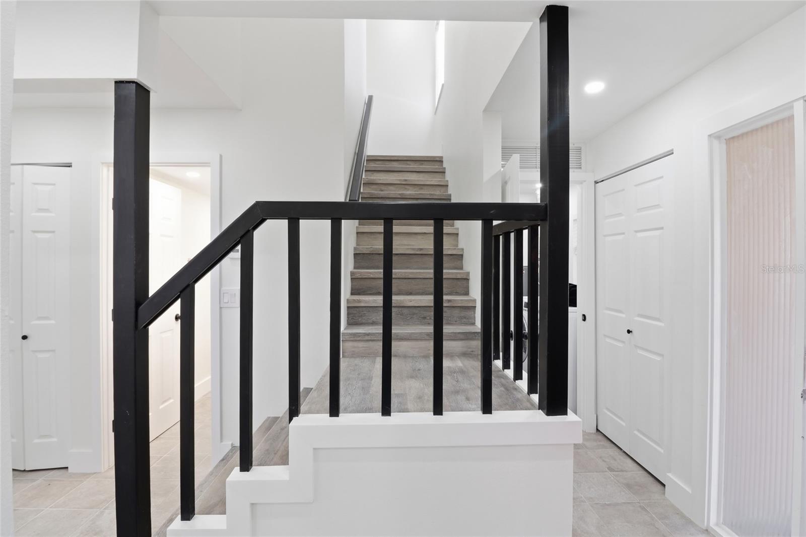 5062 VILLAGE GARDENS DR #133