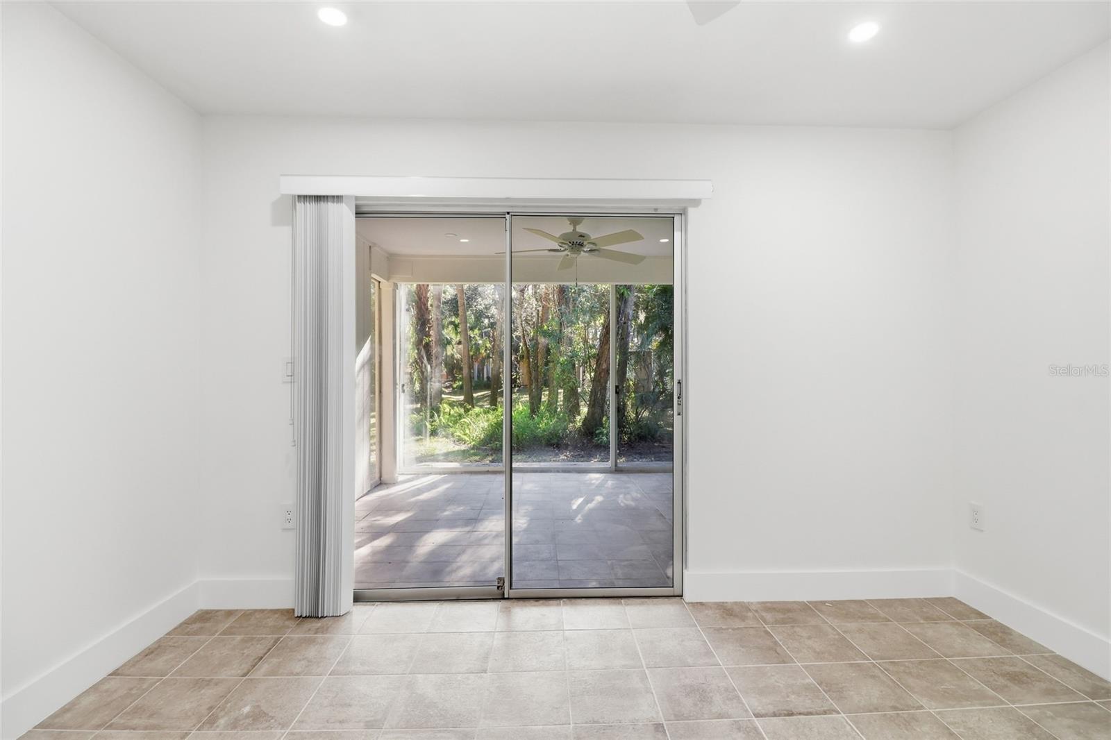 5062 VILLAGE GARDENS DR #133