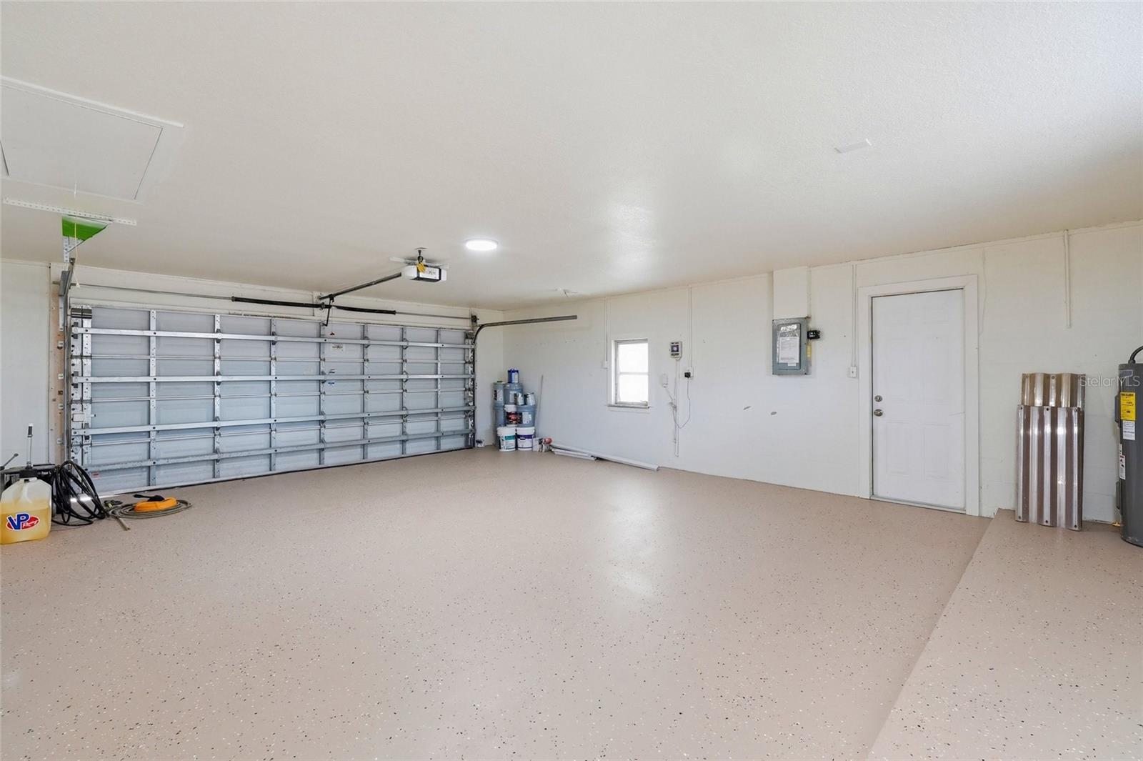 782 BIRDSONG LN