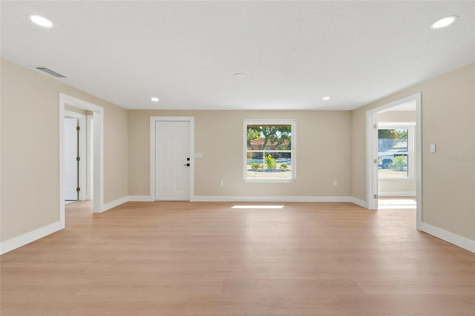782 BIRDSONG LN