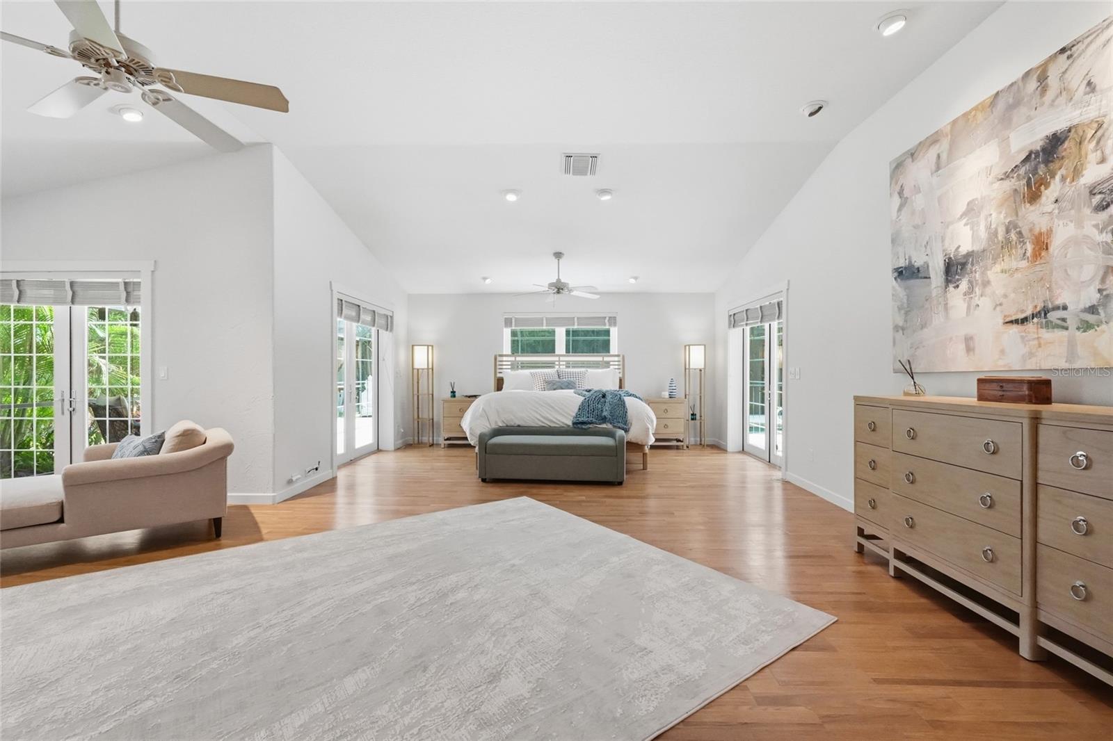 4307 CAMINO REAL
