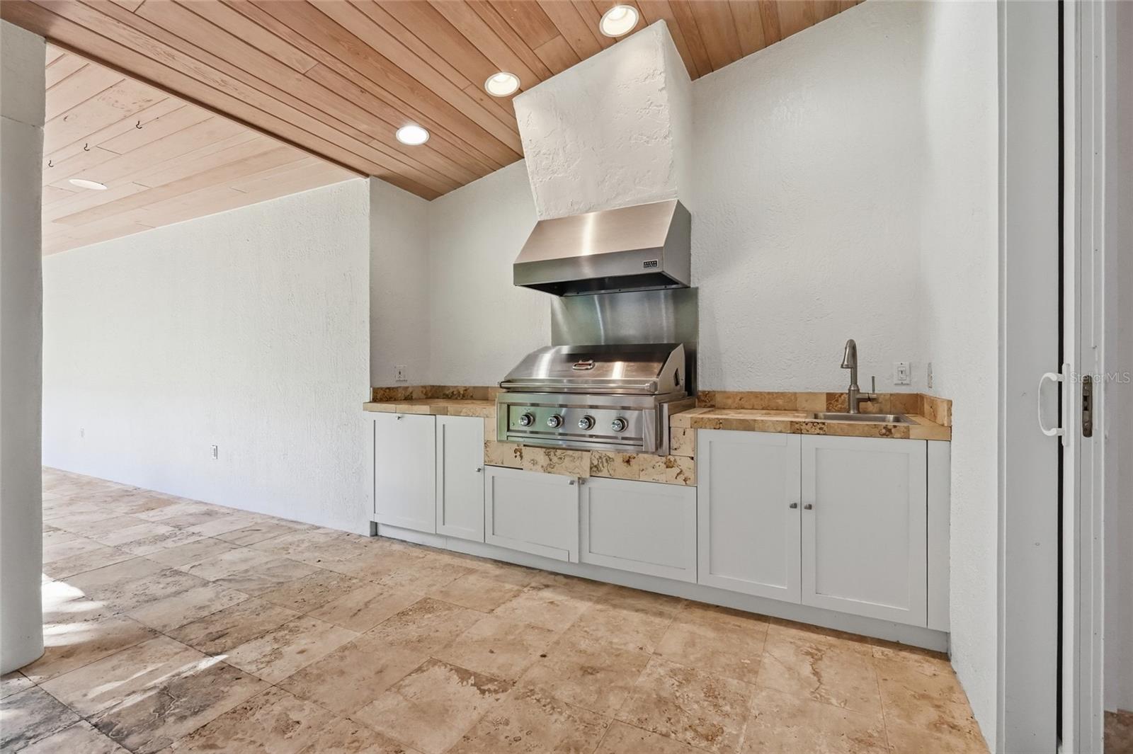 4307 CAMINO REAL