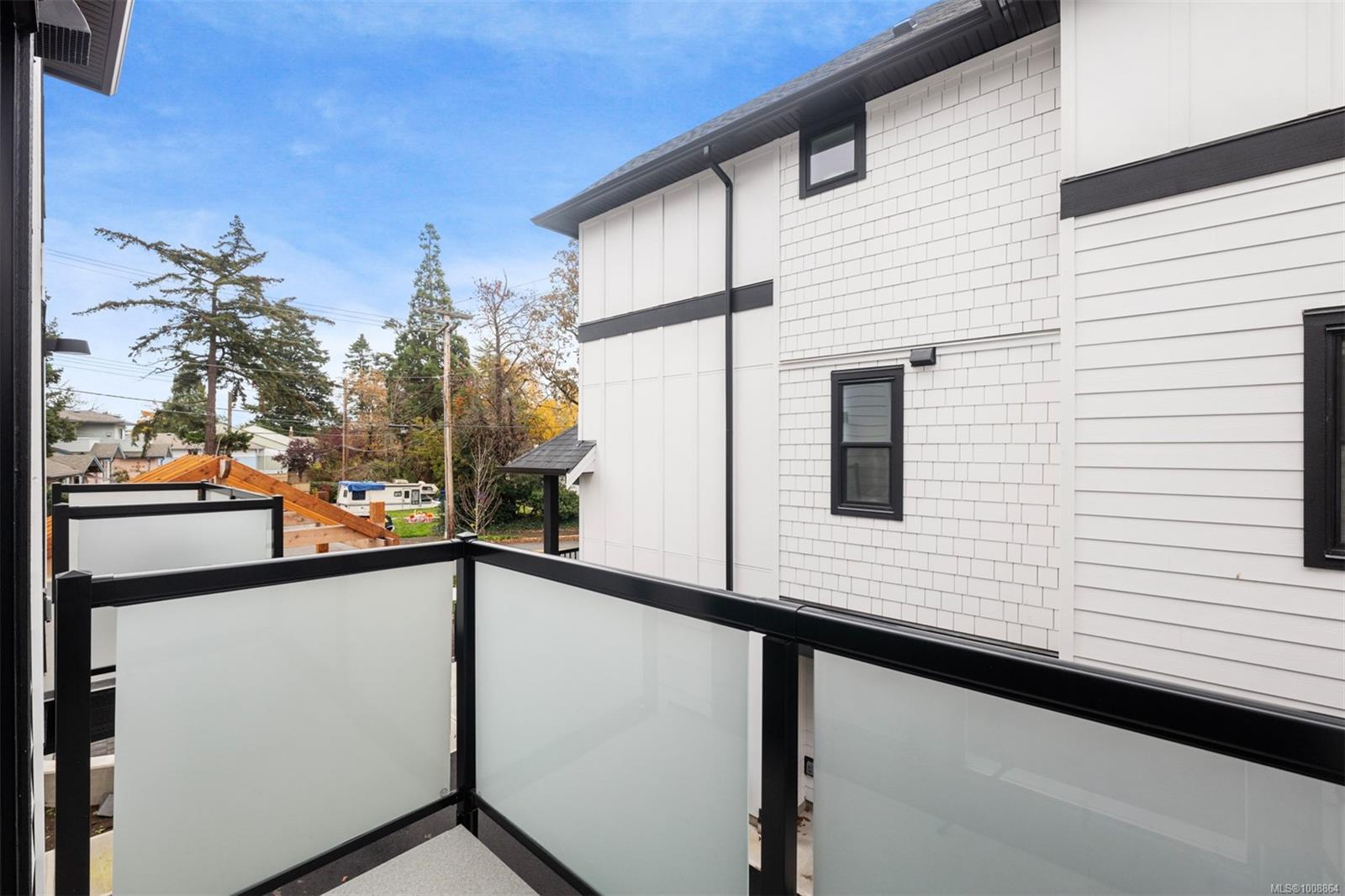 820 Dunsmuir Rd # 6