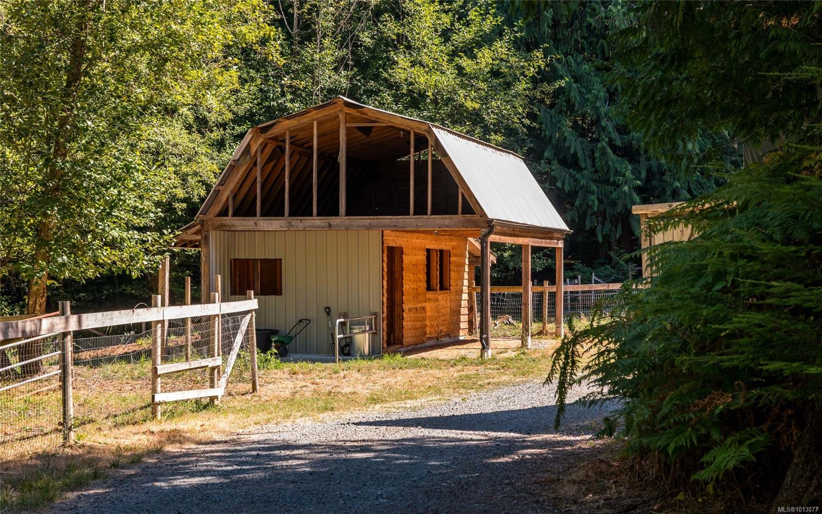 2656 Moncur Rd