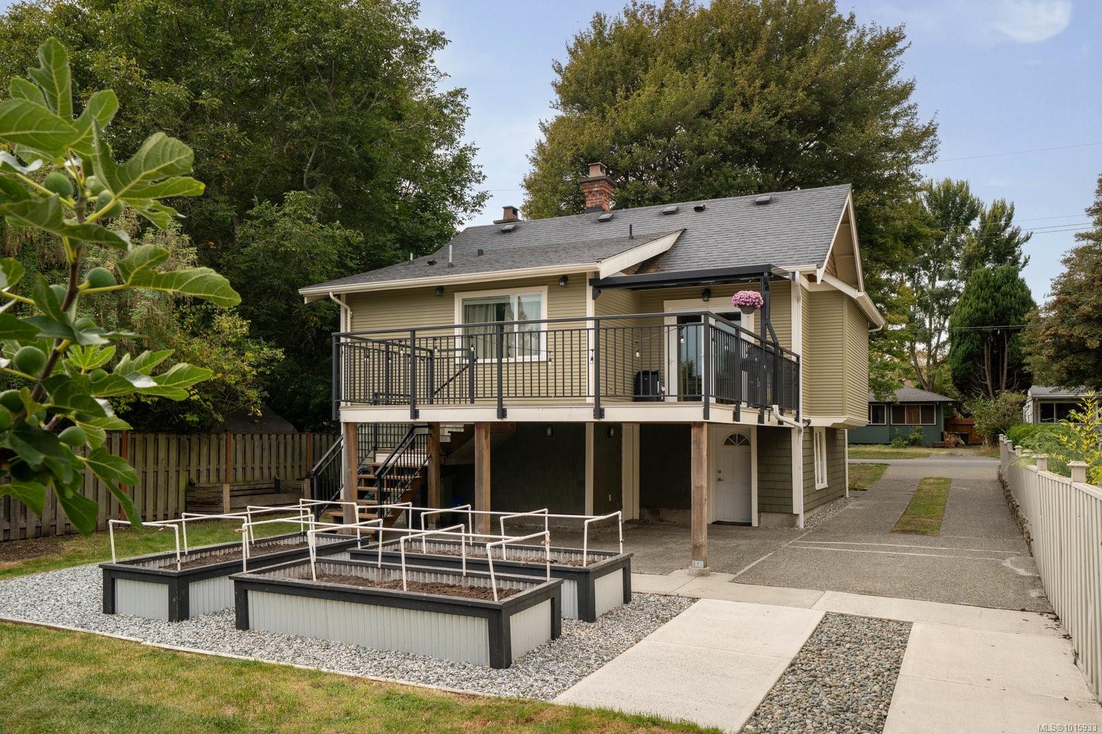 2659 Victor St