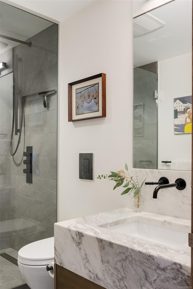 989 Johnson St # 1702