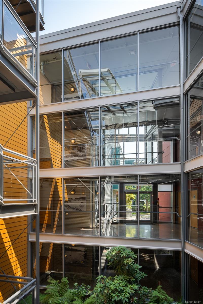 90 Regatta Landing # 417