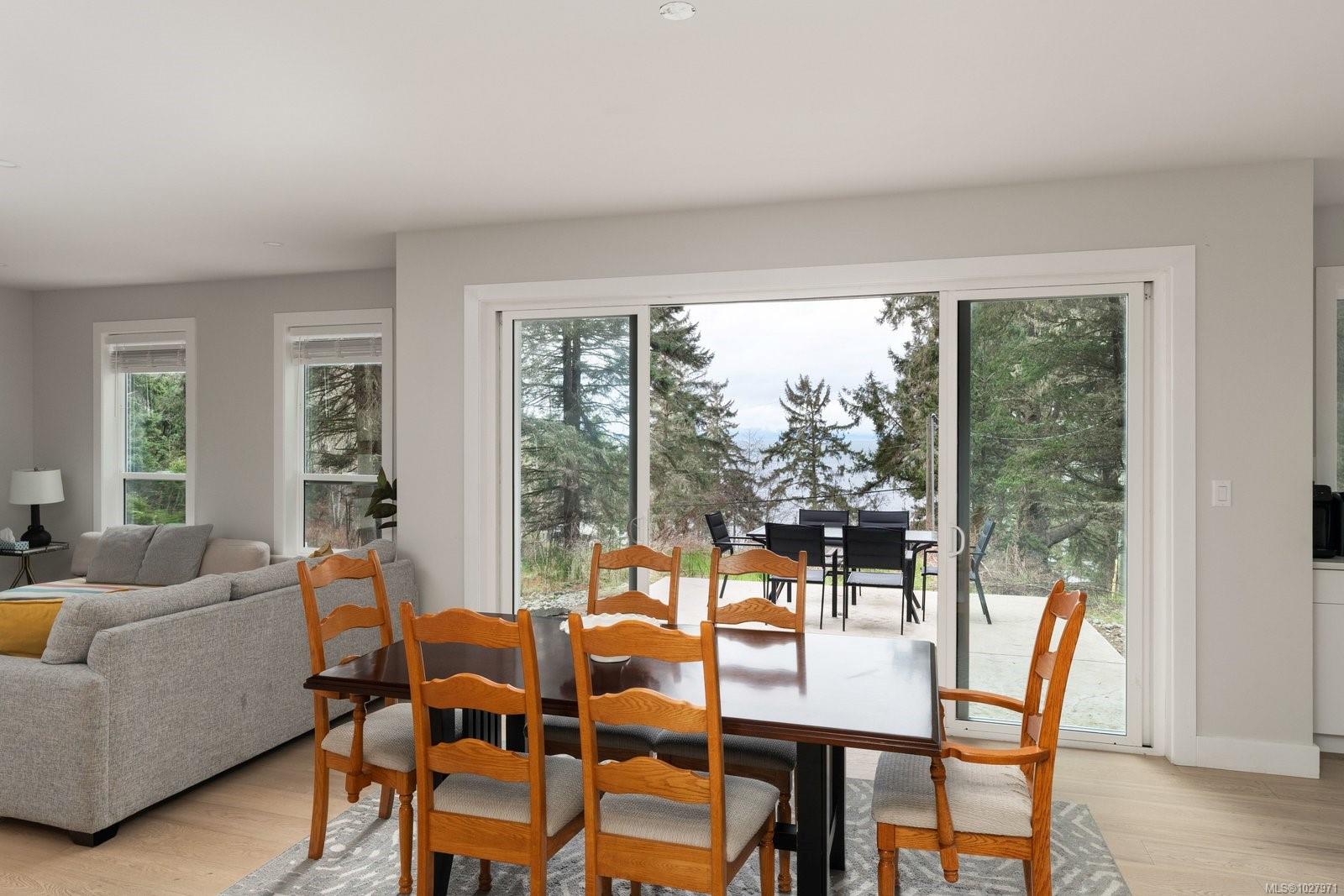 1155 Silver Spray Dr