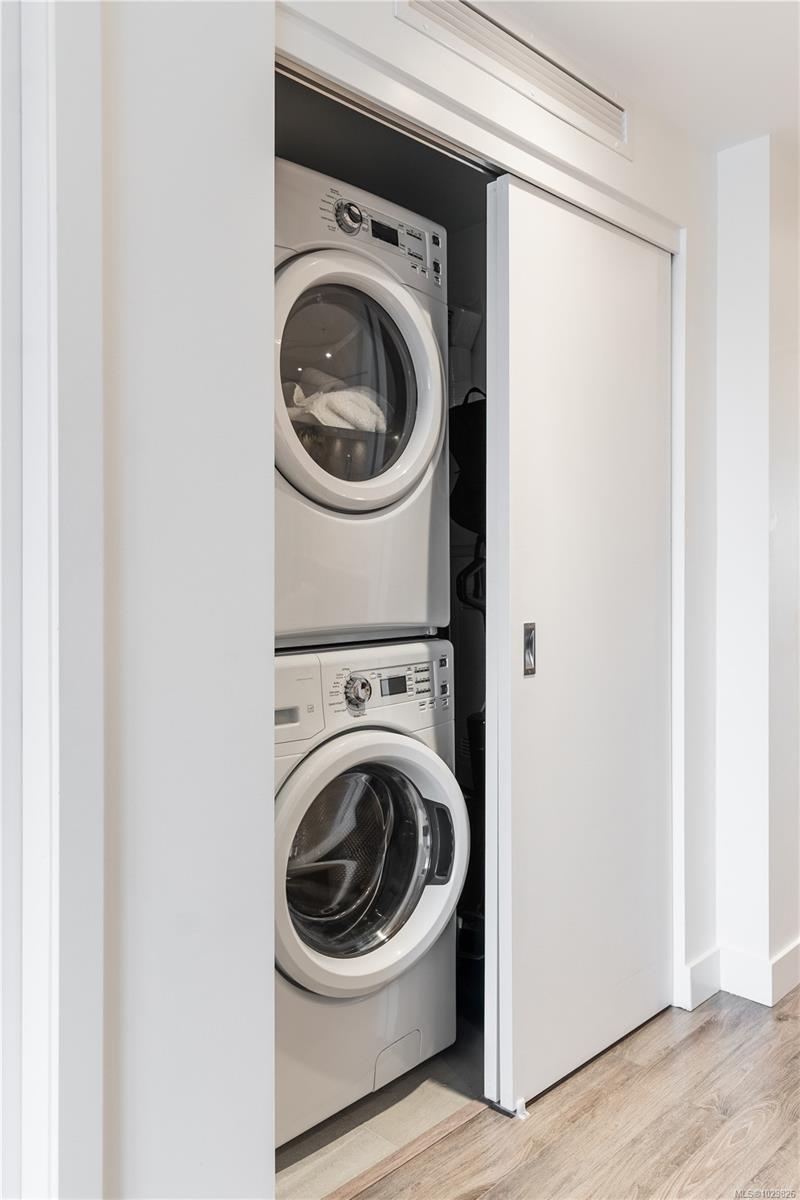 838 Broughton St # 801