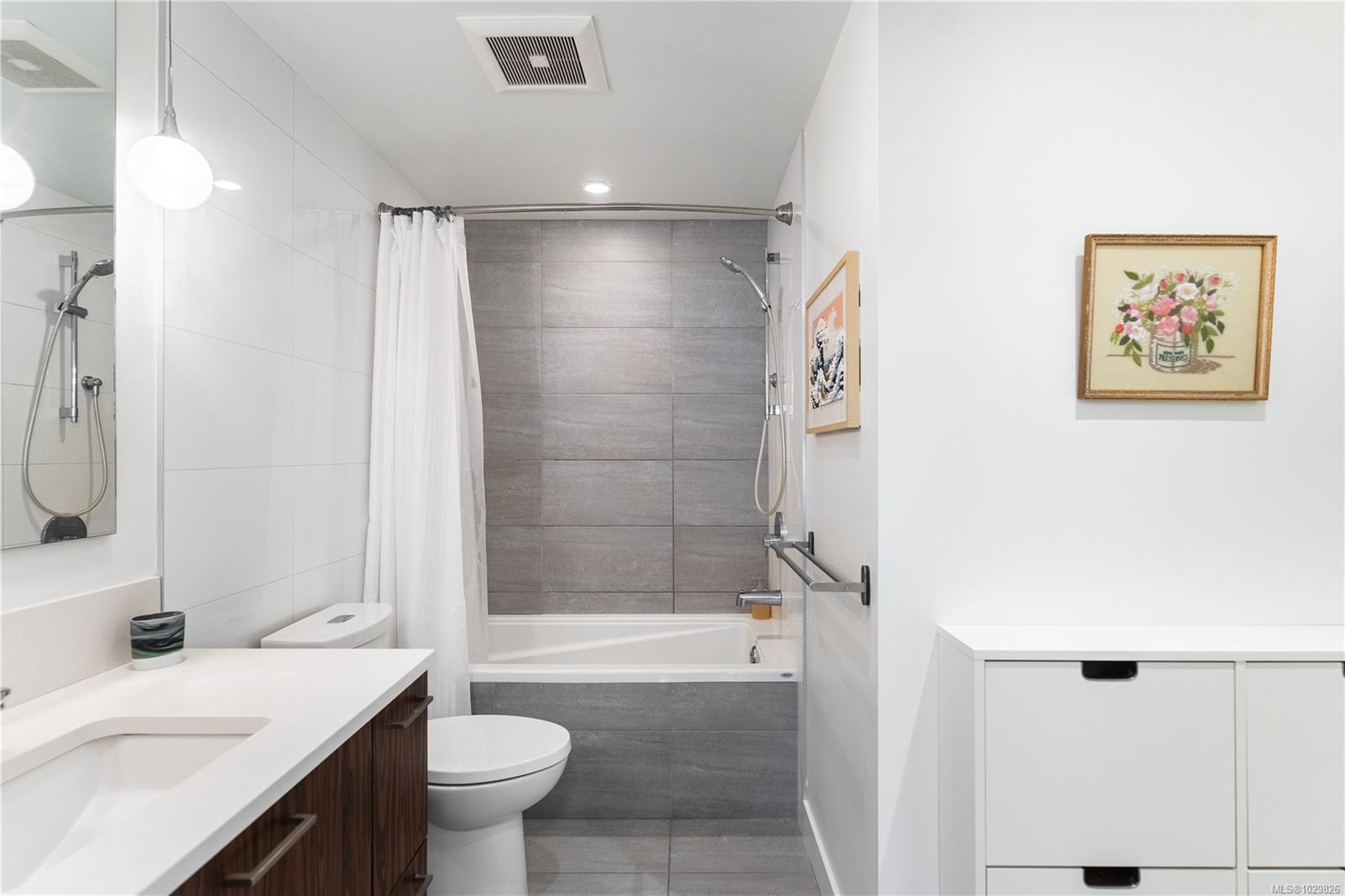 838 Broughton St # 801