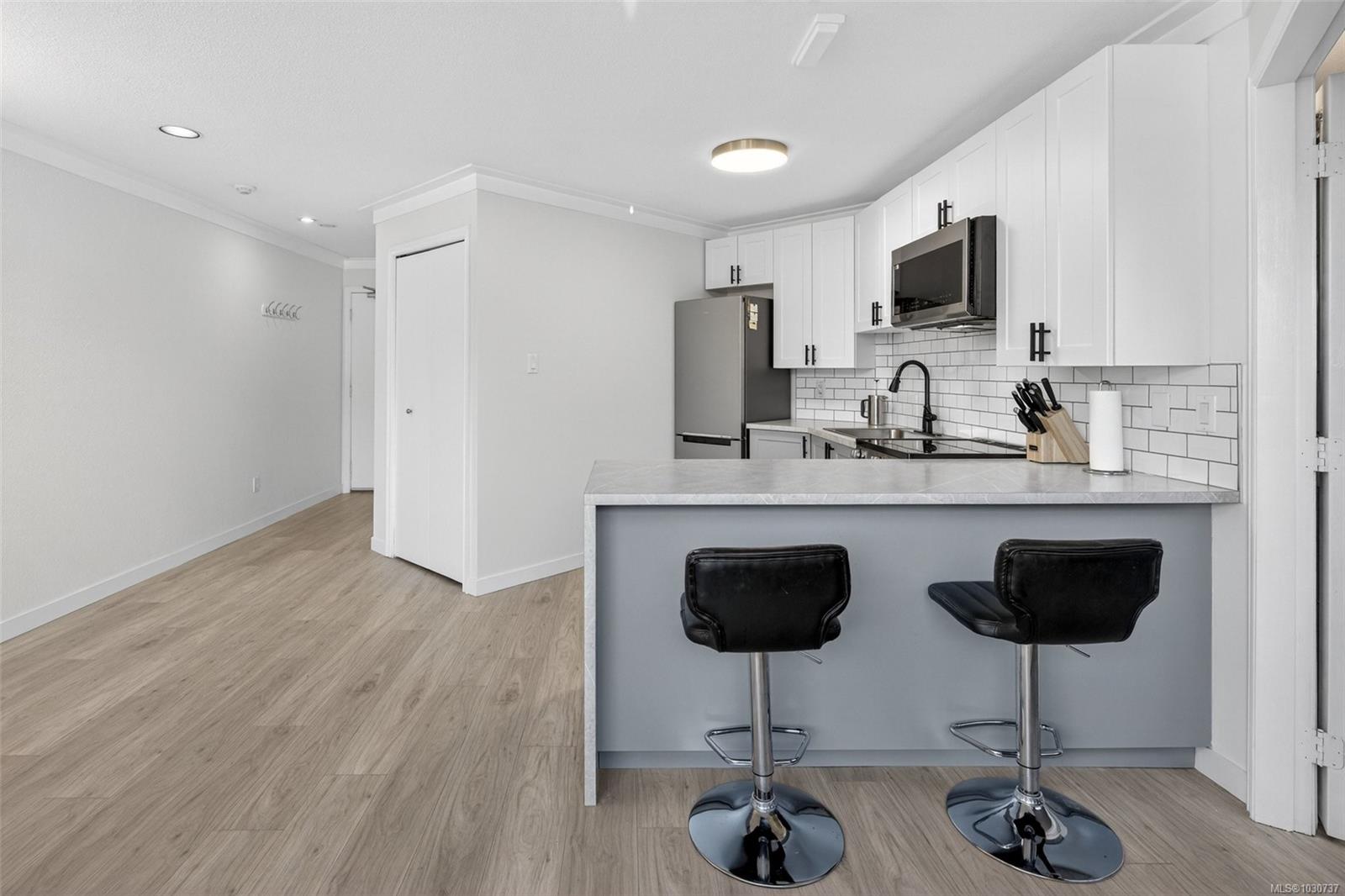 4678 Elk Lake Dr # 550B