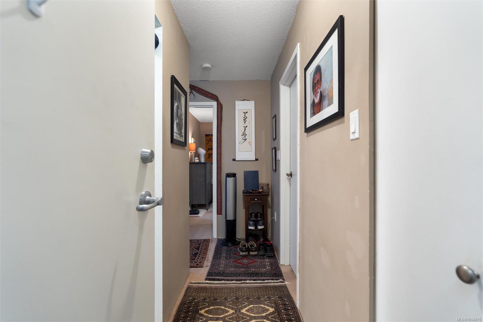 103 Gorge Rd E #703