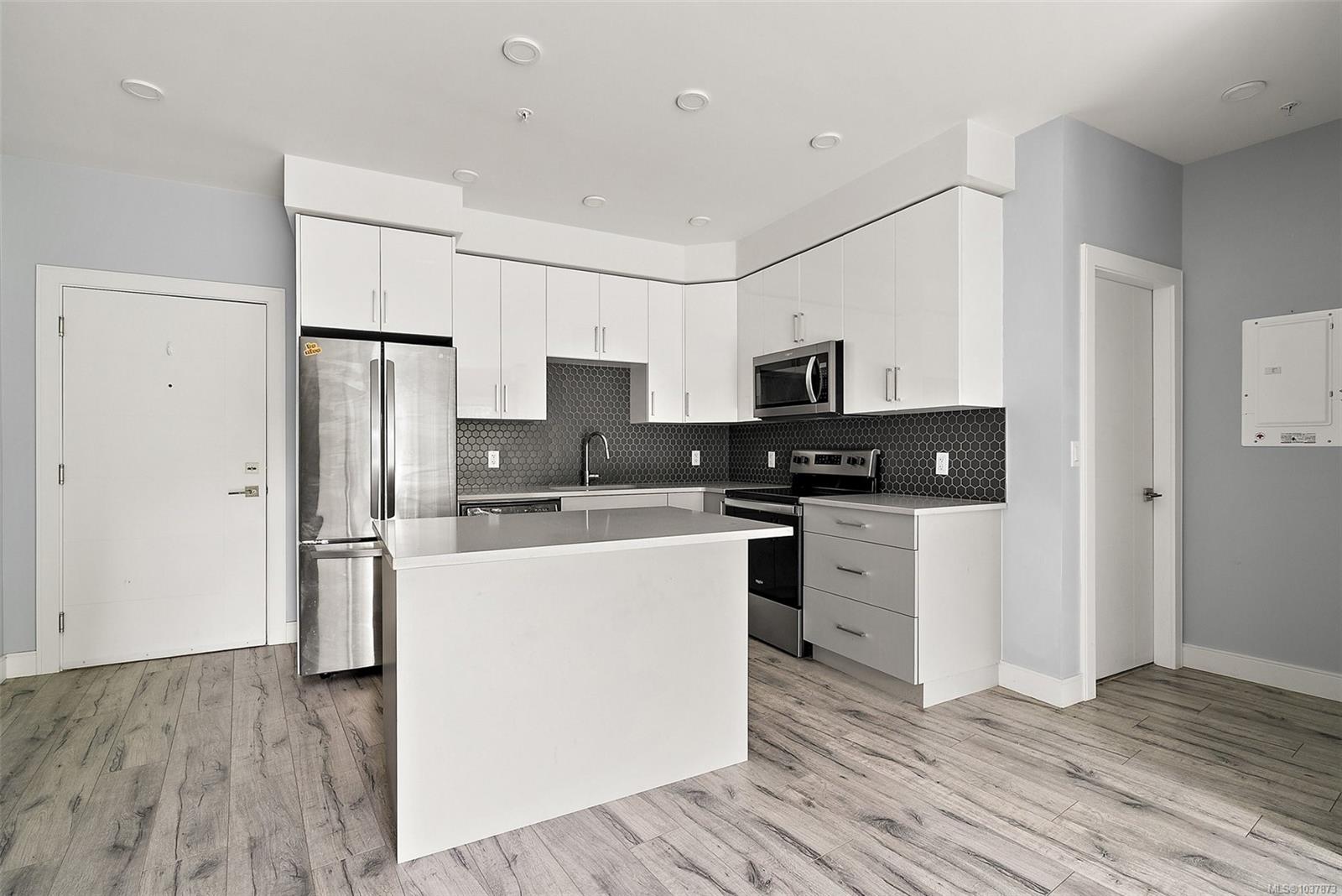 280 Island Hwy #309