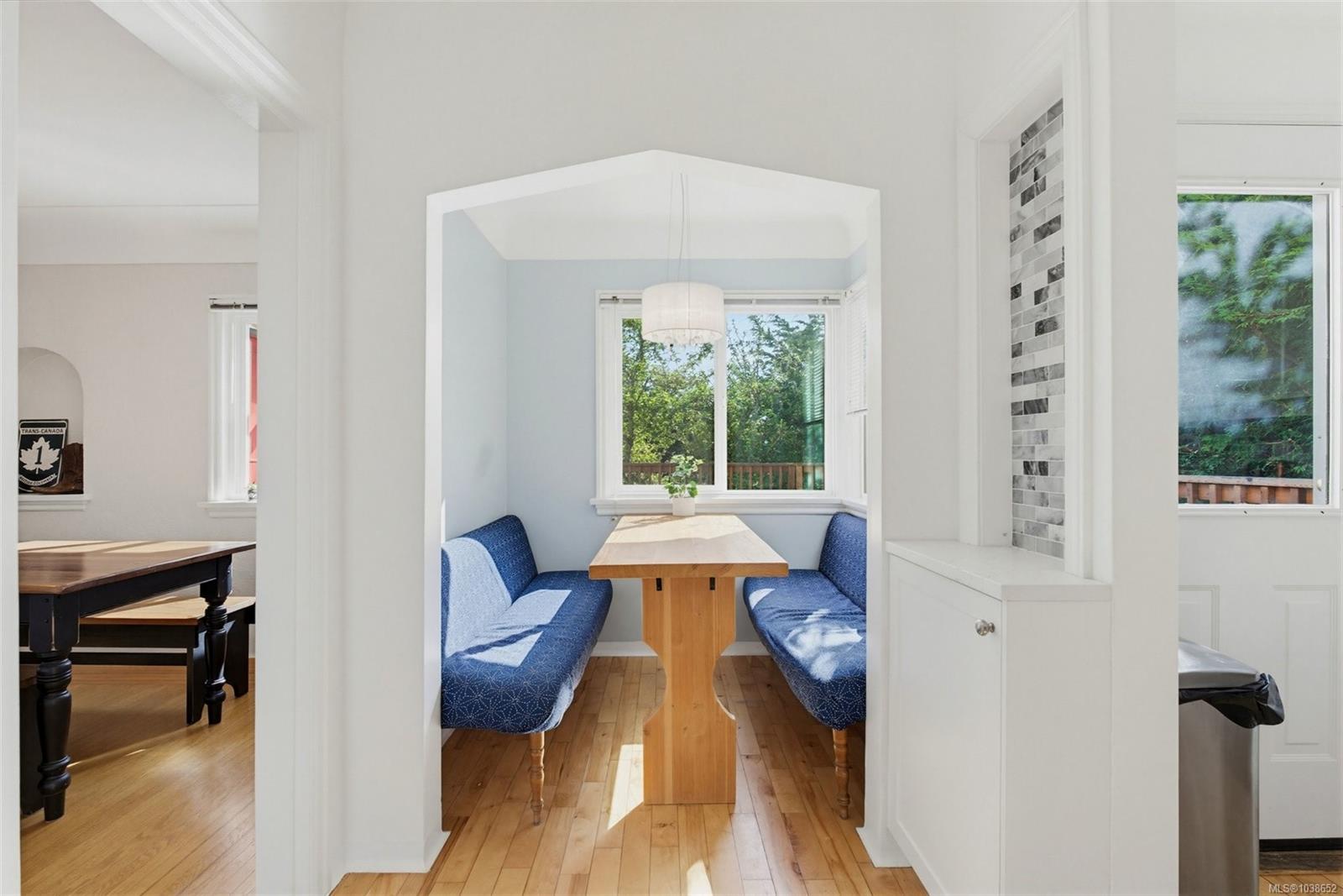 1161 Clovelly Terr