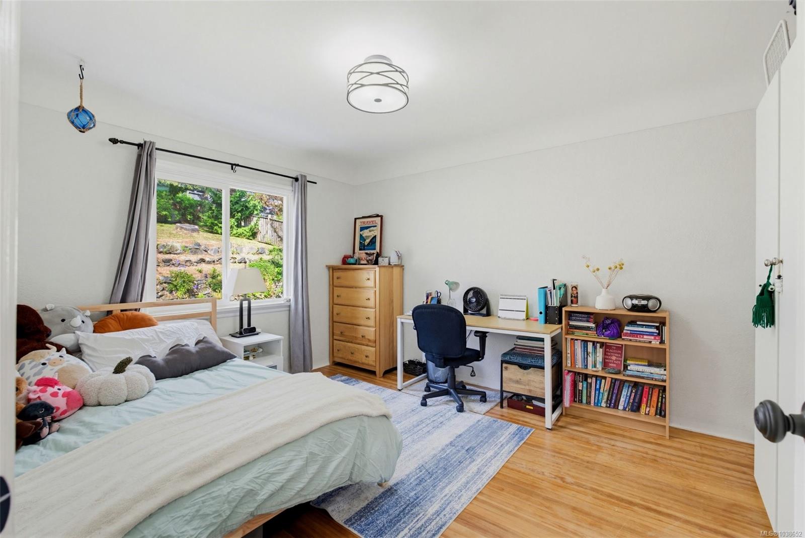 1161 Clovelly Terr