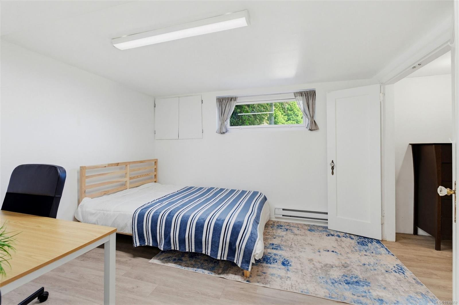 1161 Clovelly Terr