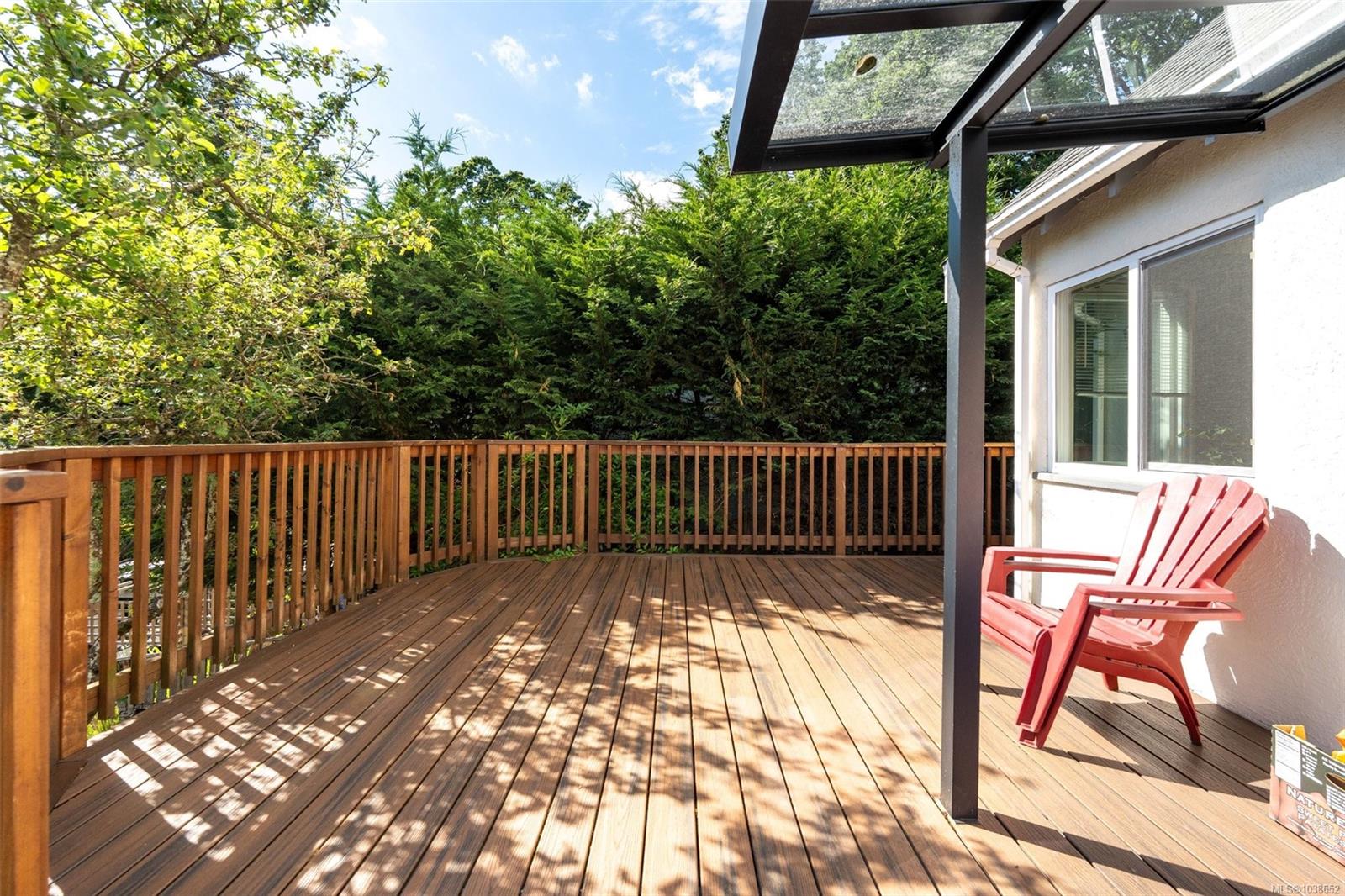 1161 Clovelly Terr