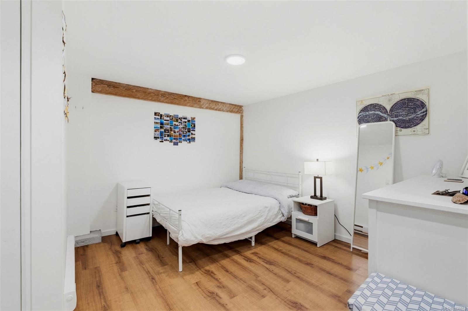 1161 Clovelly Terr