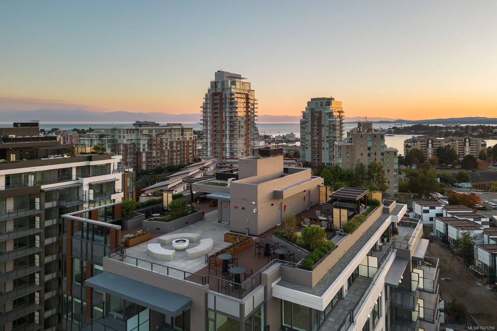 369 Tyee Rd #1205