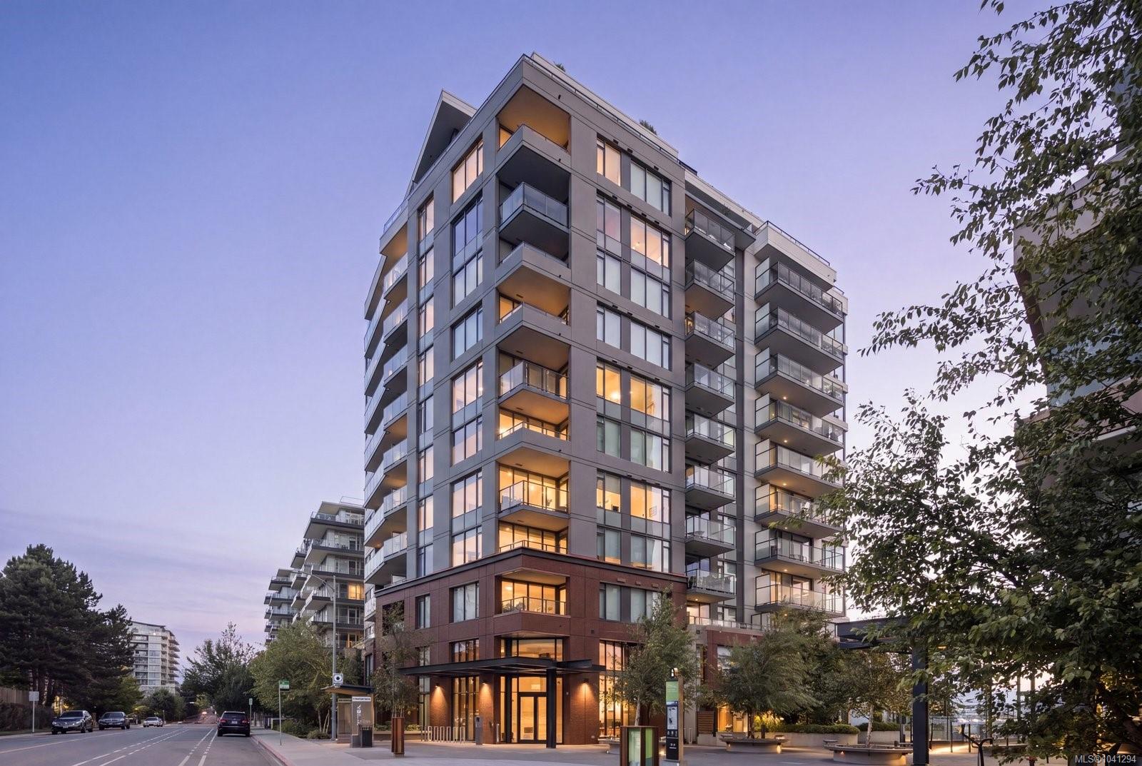 369 Tyee Rd #1205