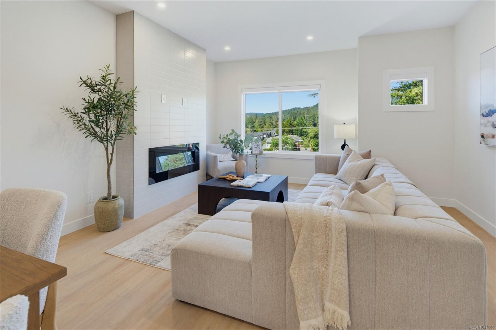 962 Siskin Ridge