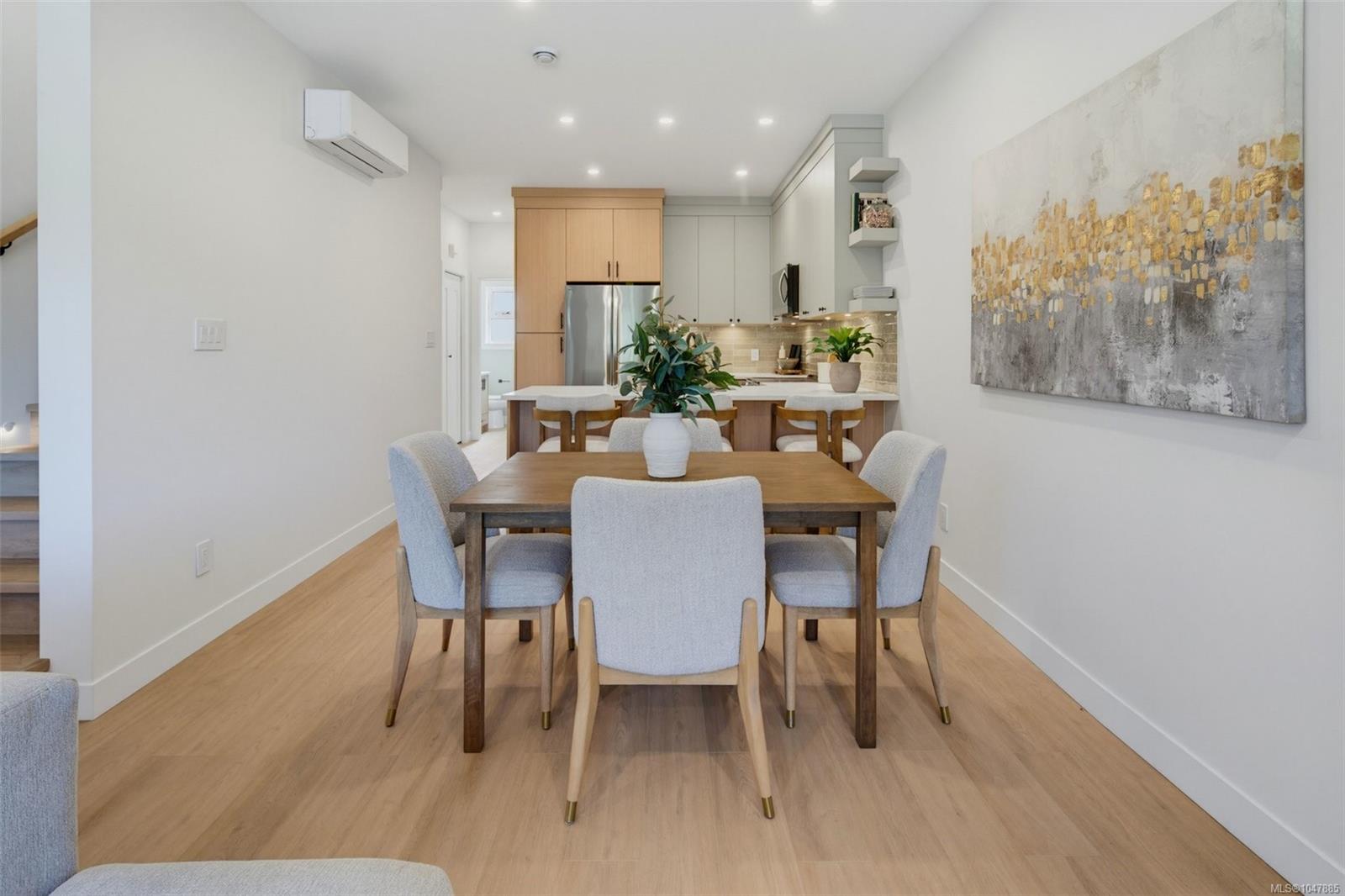 962 Siskin Ridge
