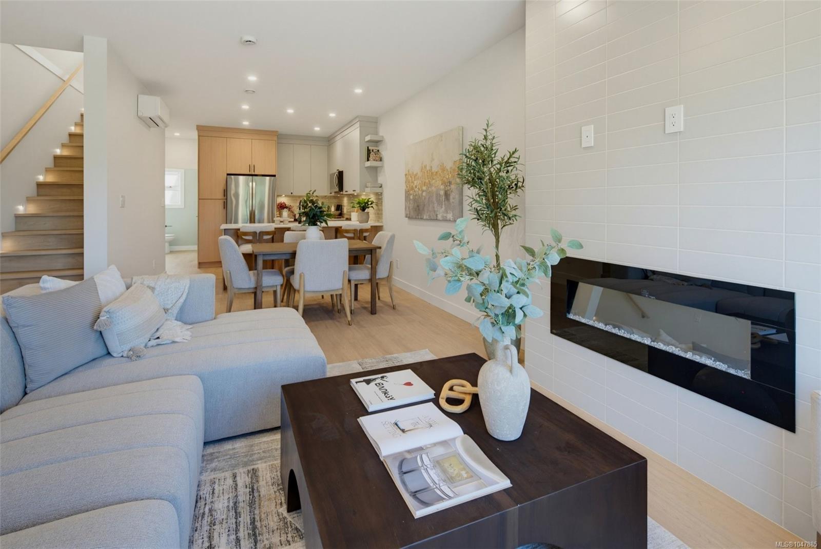 962 Siskin Ridge
