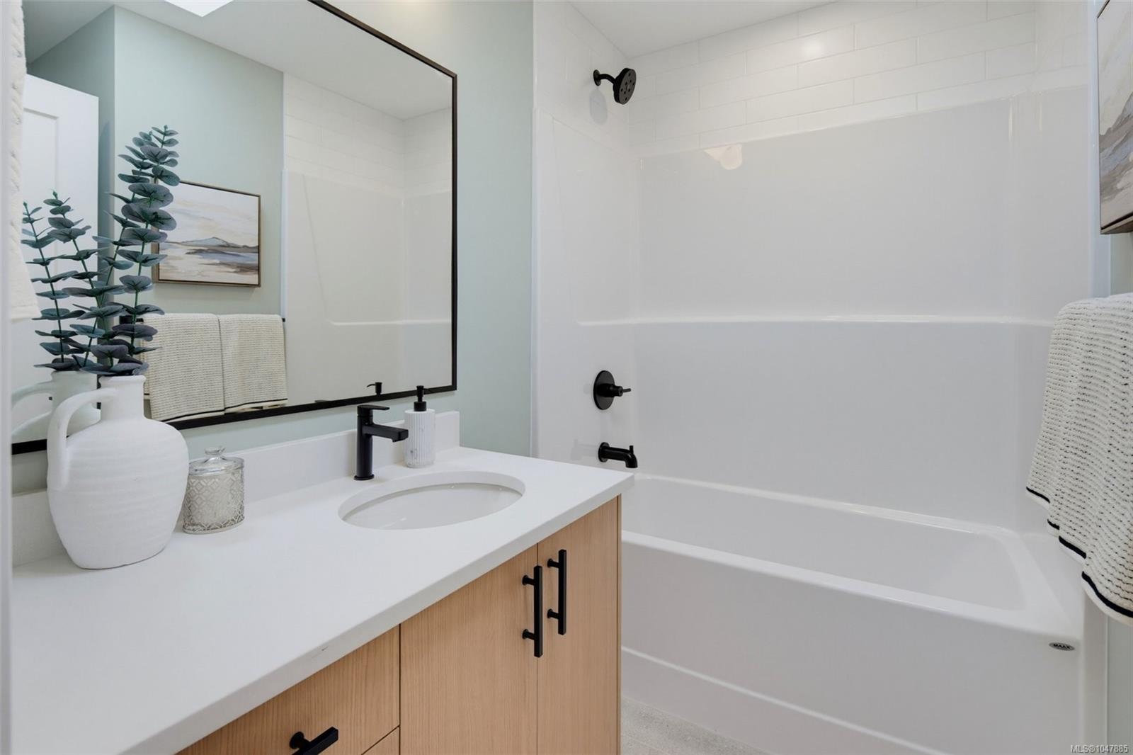 962 Siskin Ridge