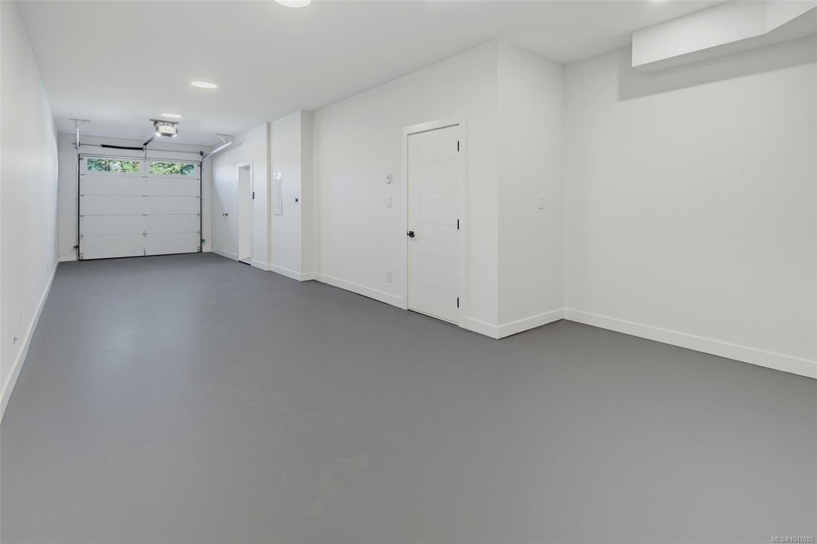 962 Siskin Ridge