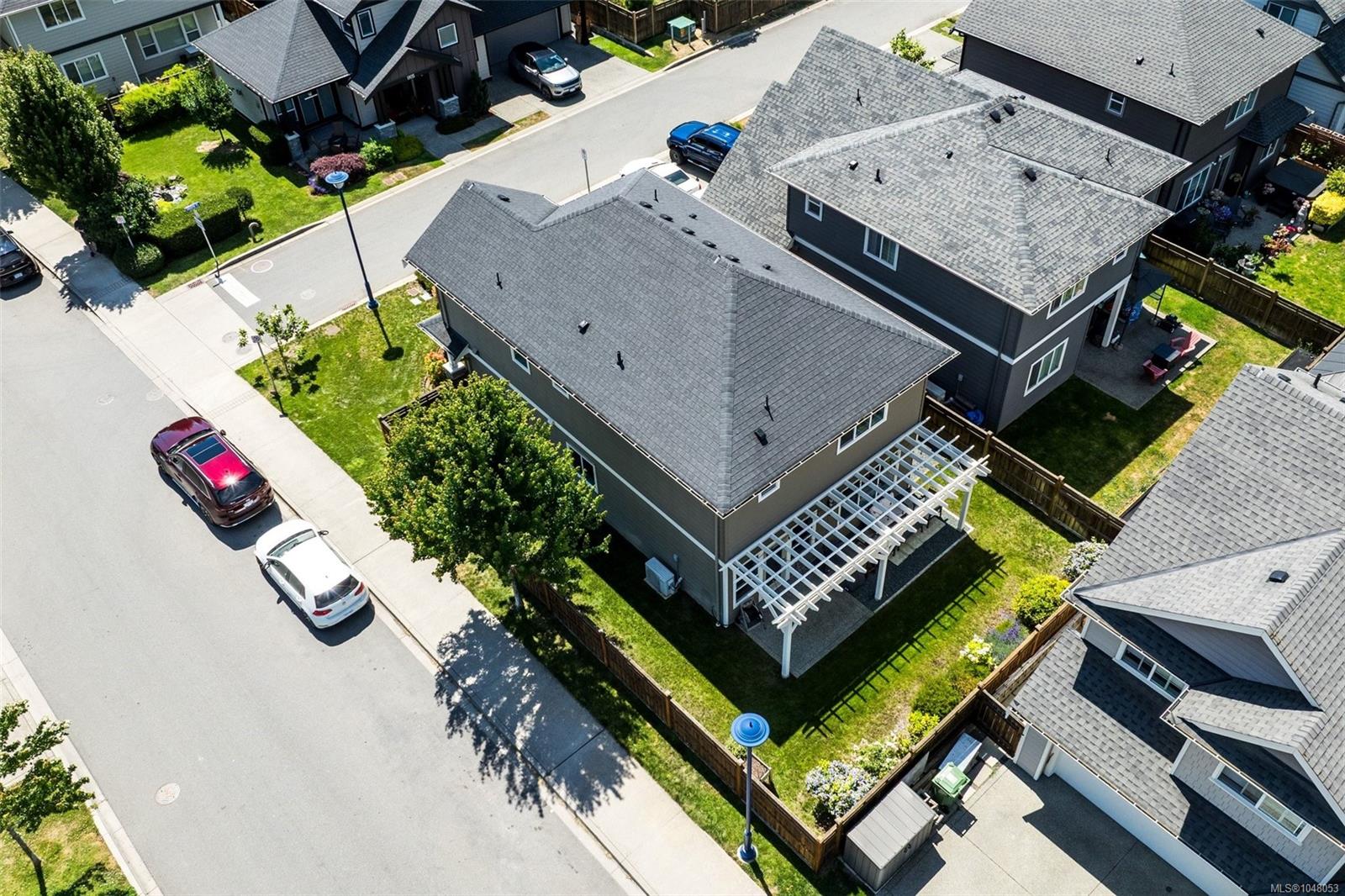 1102 Crispin Pl