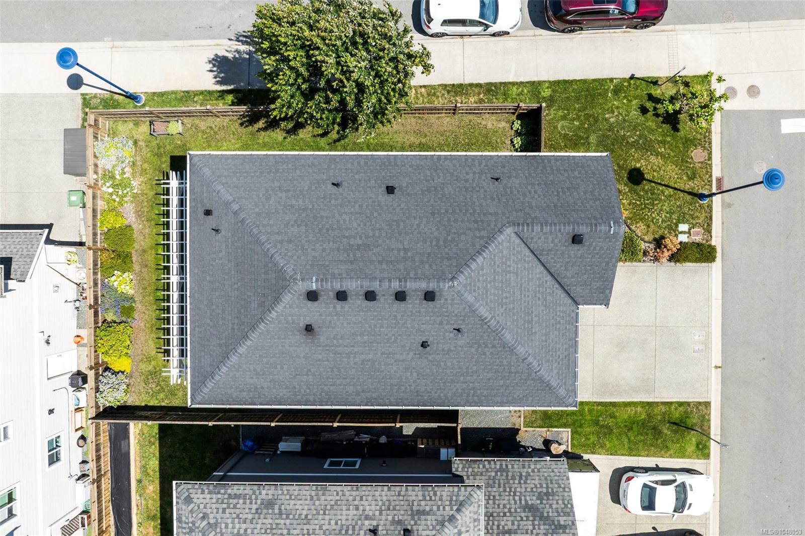 1102 Crispin Pl