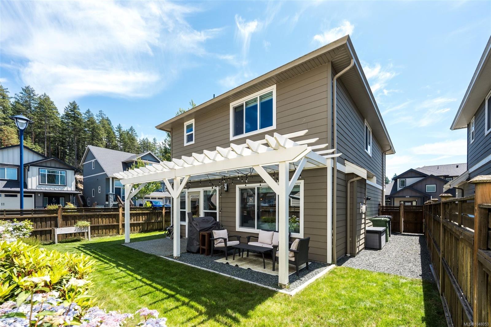 1102 Crispin Pl