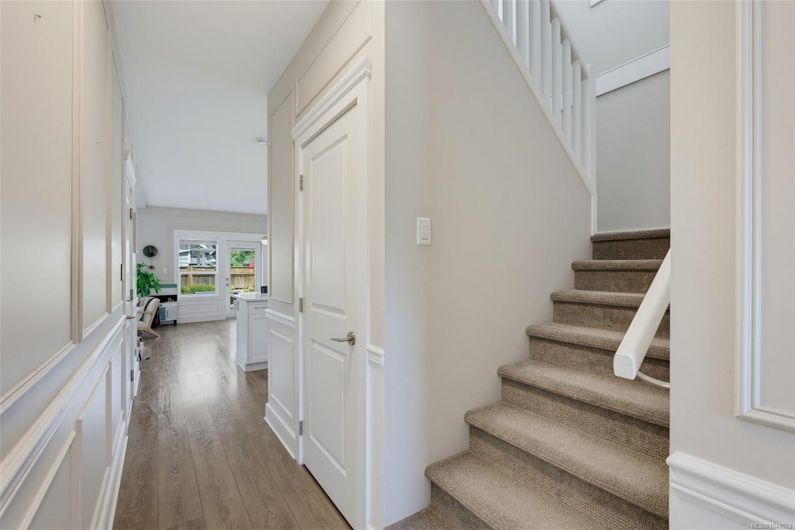 1102 Crispin Pl