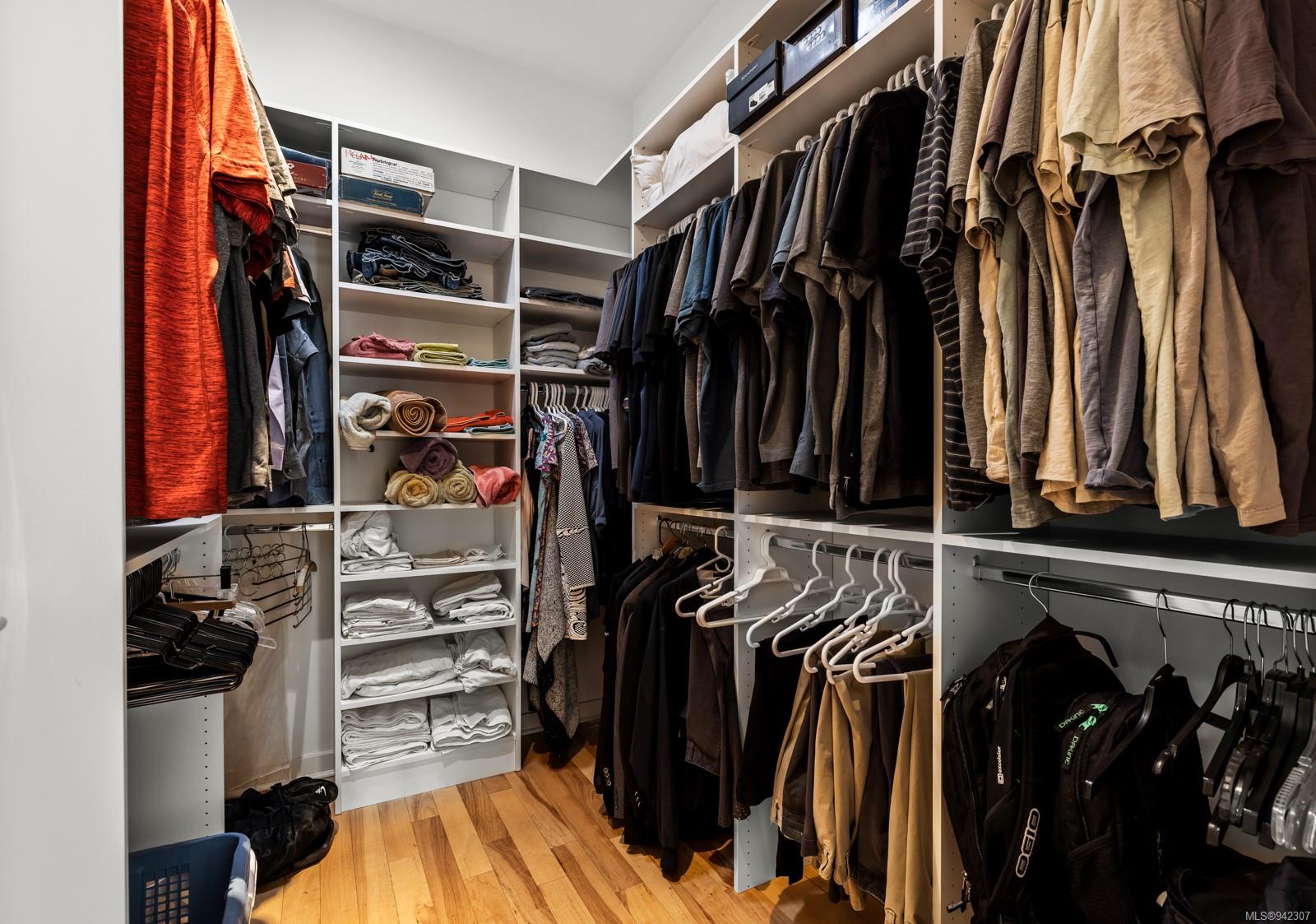 732 Broughton St Unit: 602