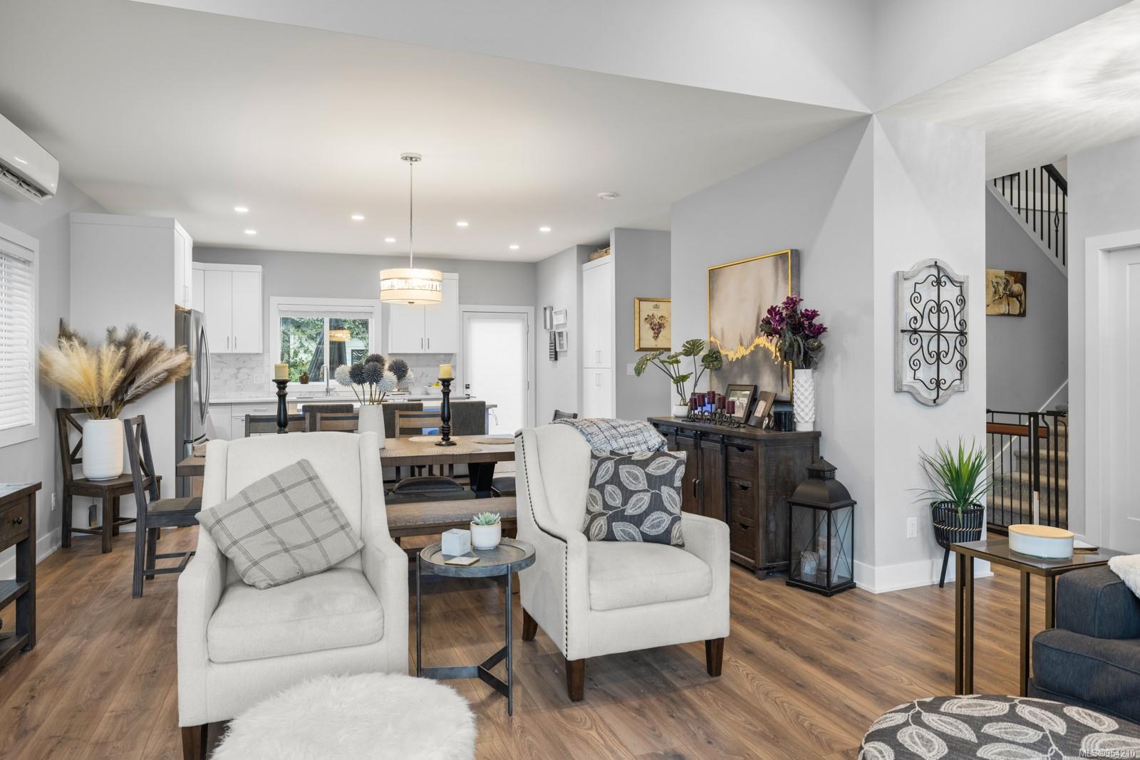 2971 Constellation Ave