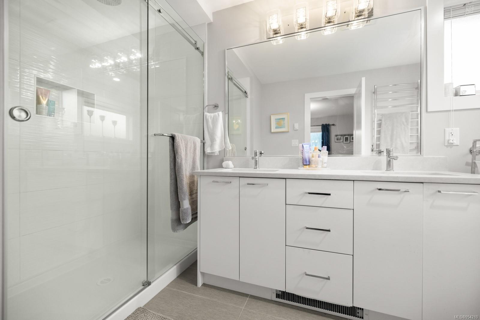 2971 Constellation Ave