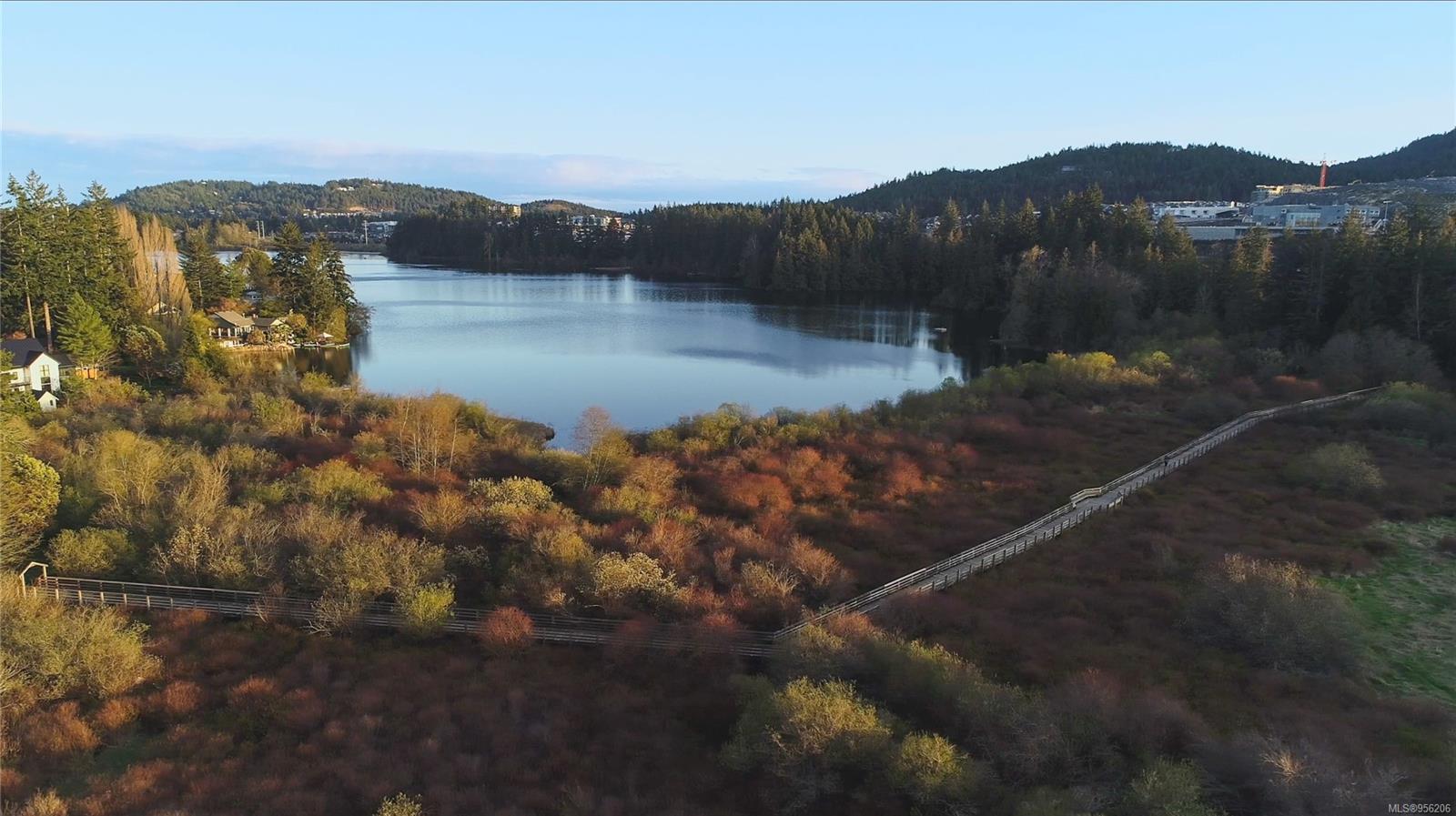 1361 Goldstream Ave # 207