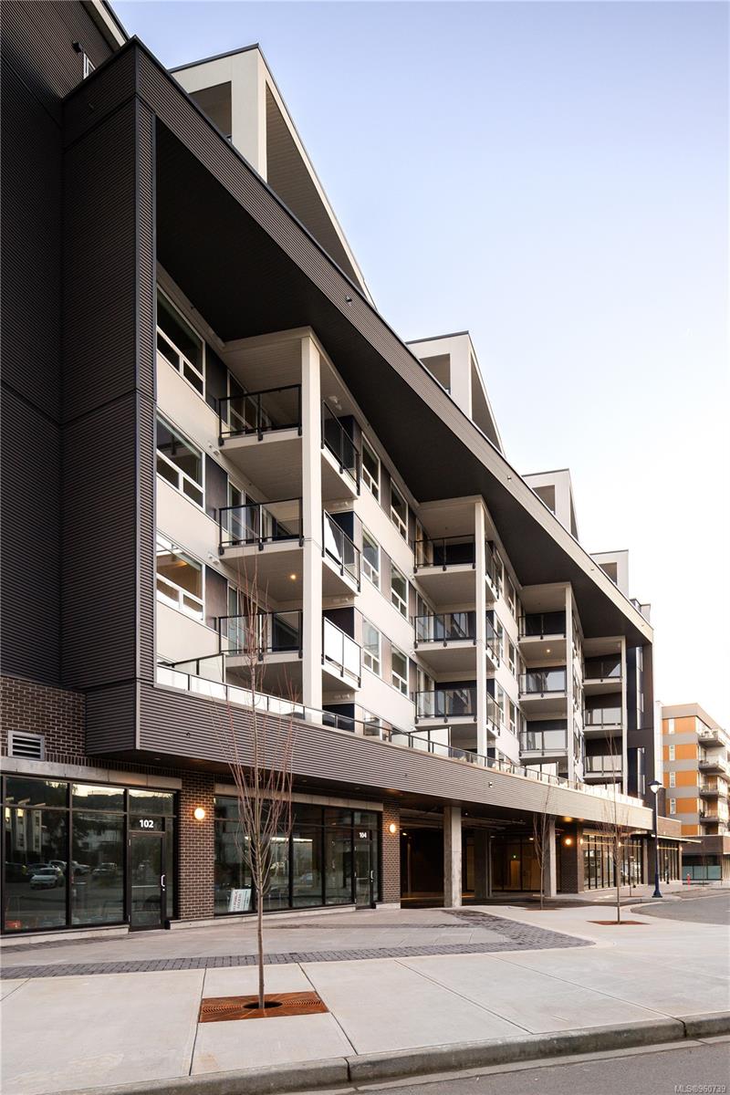 947 Whirlaway Cres # 404