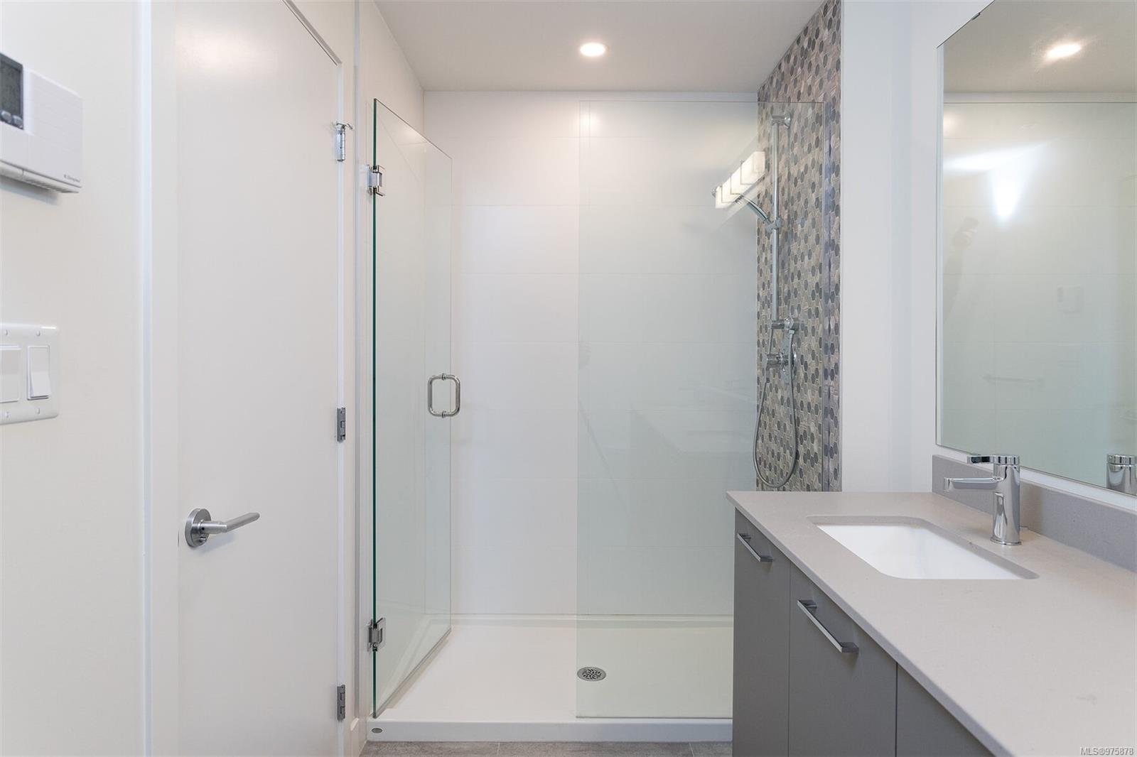 960 Reunion Ave # 409