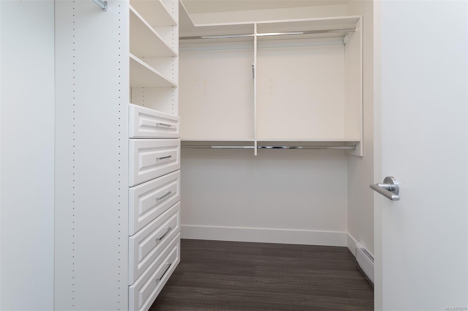 960 Reunion Ave # 409