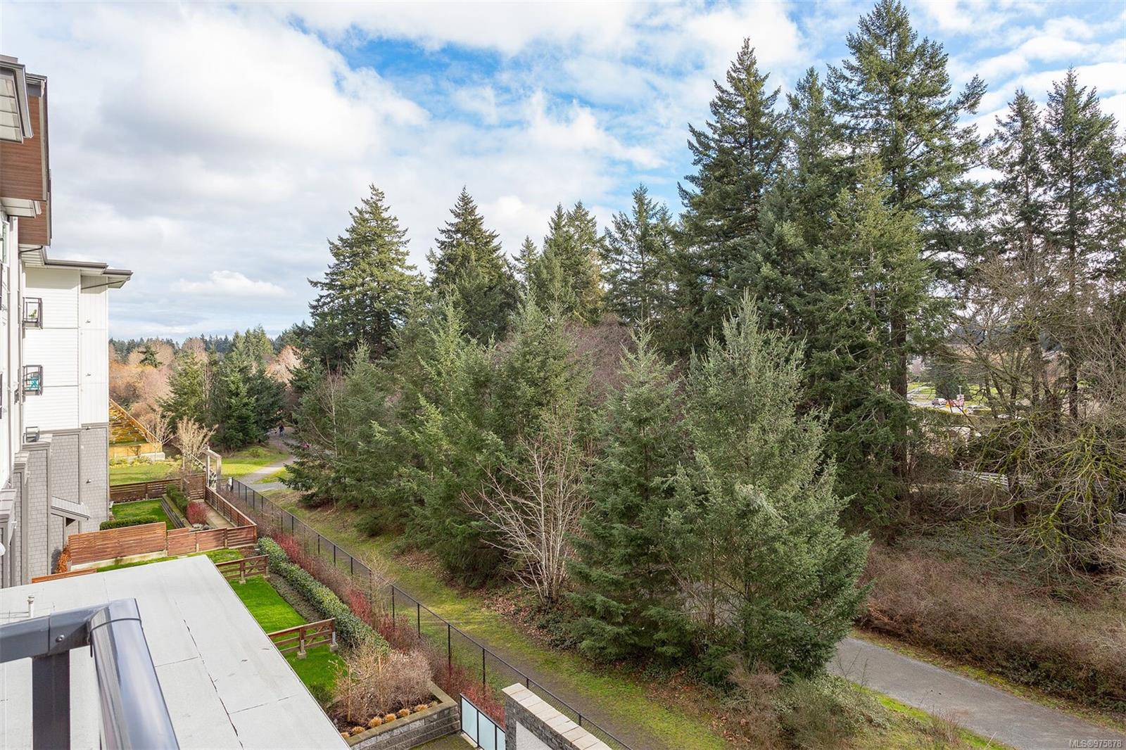 960 Reunion Ave # 409