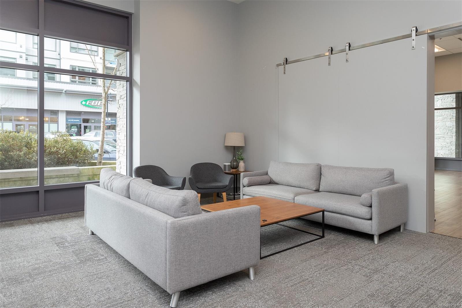 960 Reunion Ave # 409