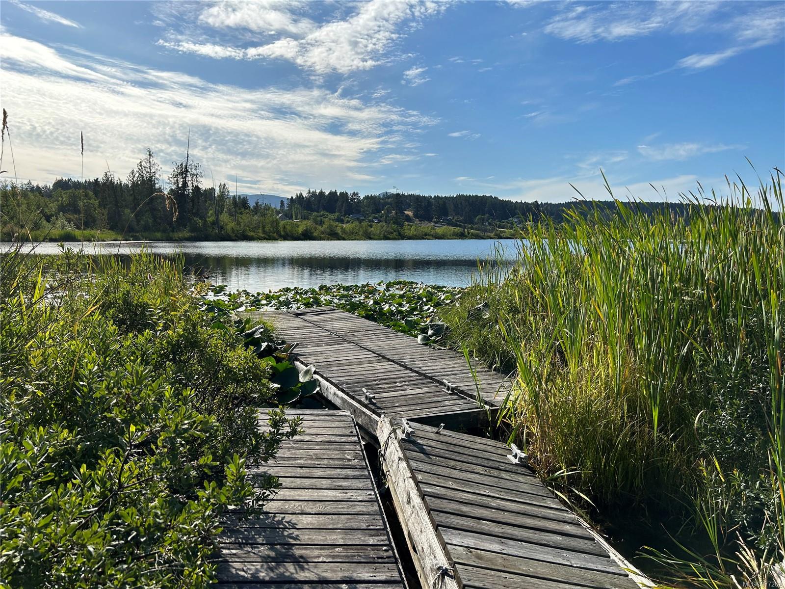 E 60 AC Thompson Ave